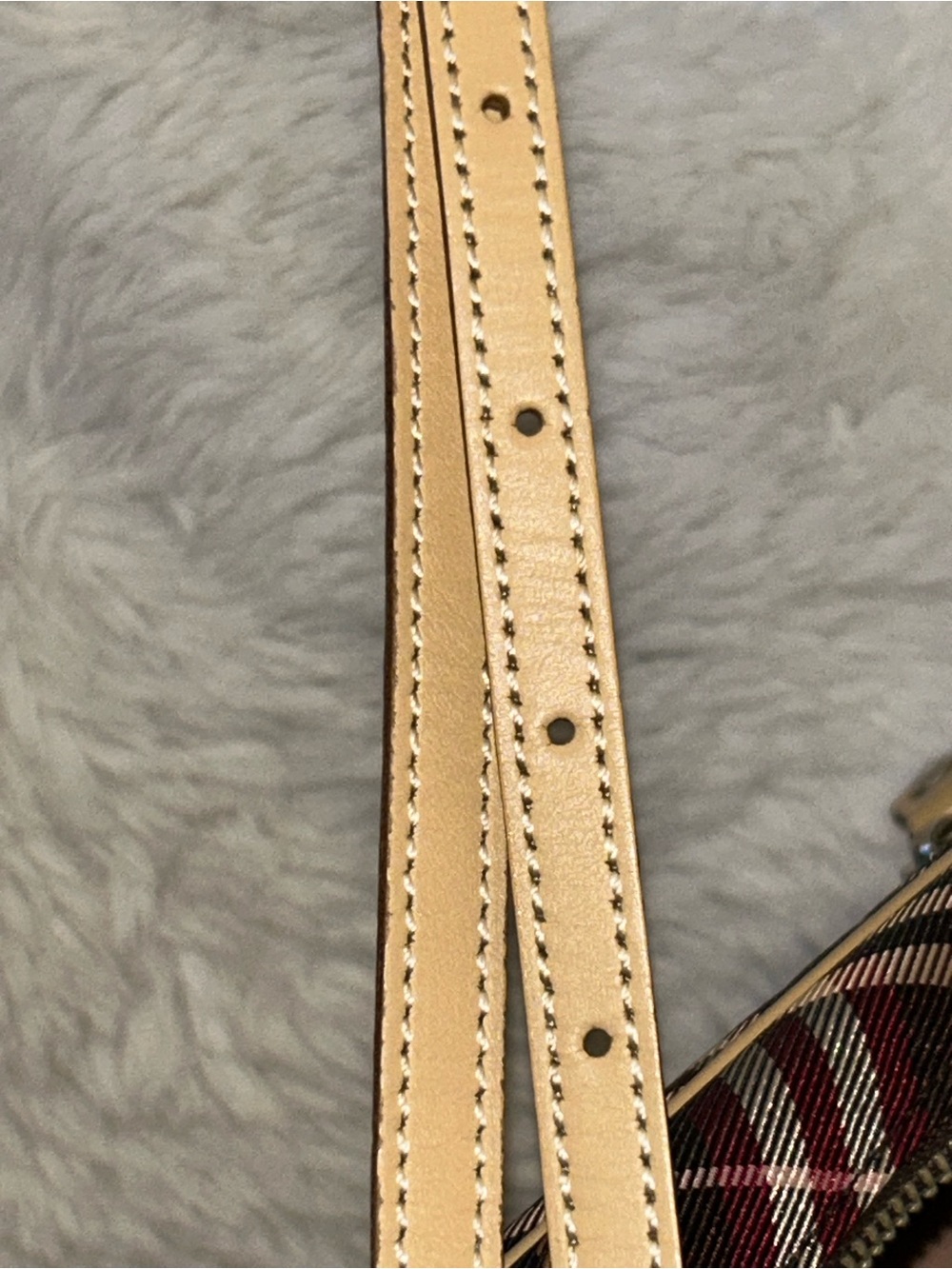 Burberry Plaid Crossbody Bag- BEAUTIFUL CONDITION - Picture 15 of 16